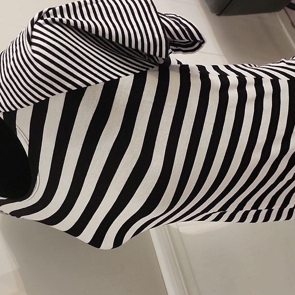 Dress - Picture 3 of 5